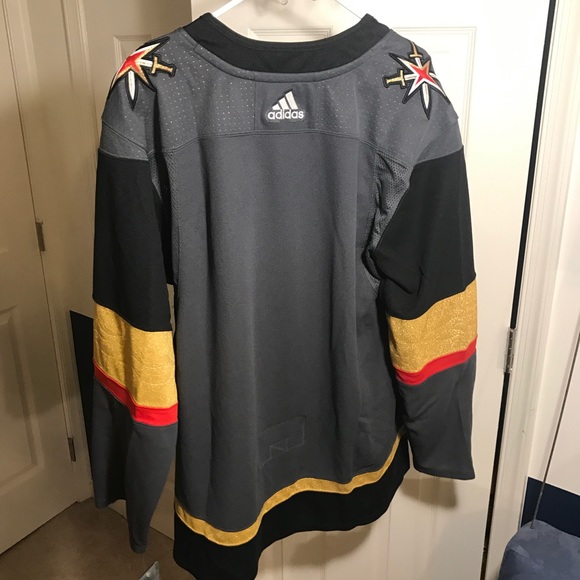 New Adidas Las Vegas Golden Knights jersey - Picture 6 of 6